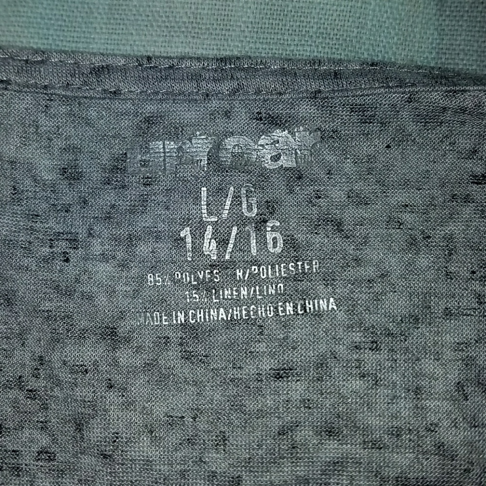 Crop Top - Picture 3 of 3